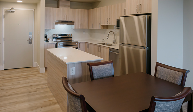 1 Bedroom Apartment Queen Suite - Yellowknife - Gallery Photo 1