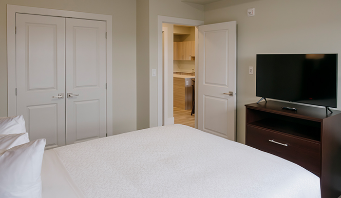 1 Bedroom Apartment Queen Suite - Yellowknife - Gallery Photo 14