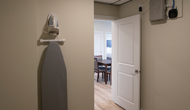 2 Bedroom Apartment Queen Suite - Yellowknife - Gallery Photo 2