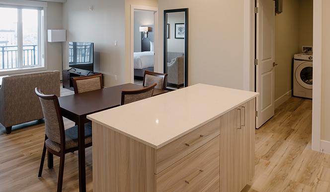 2 Bedroom Apartment Queen Suite - Yellowknife - Gallery Photo 33